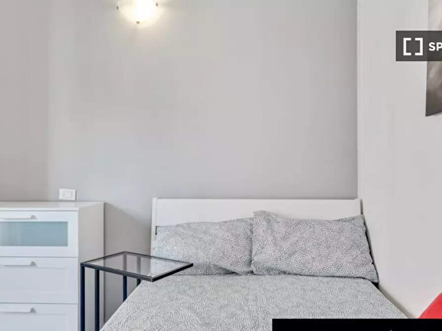 Immagine 1 di Camera condivisa in affitto  in Corso Di Porta Romana a Milano