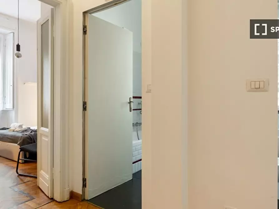 Immagine 18 di Camera condivisa in affitto  in Viale Romagna a Milano