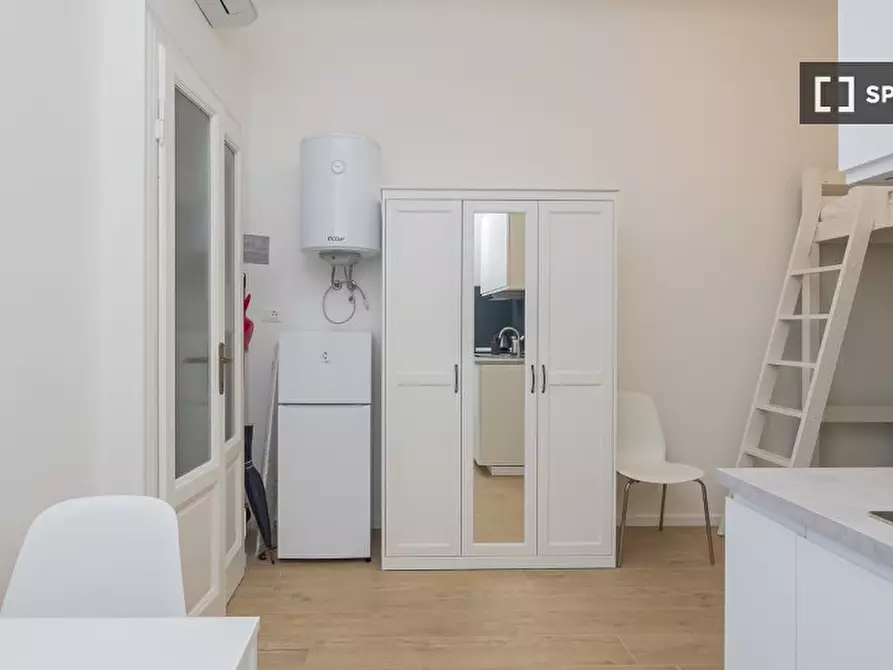 Immagine 2 di Ufficio in affitto  in Via Accademia a Milano