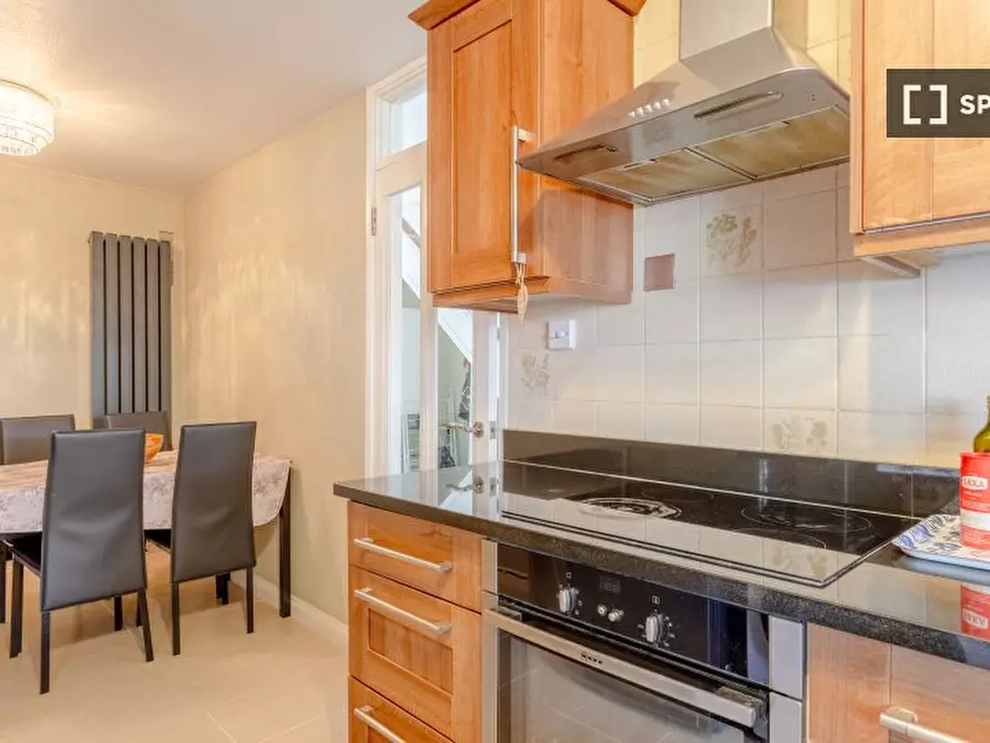 Immagine 18 di Appartamento in affitto  in Arabella Dr a Wandsworth