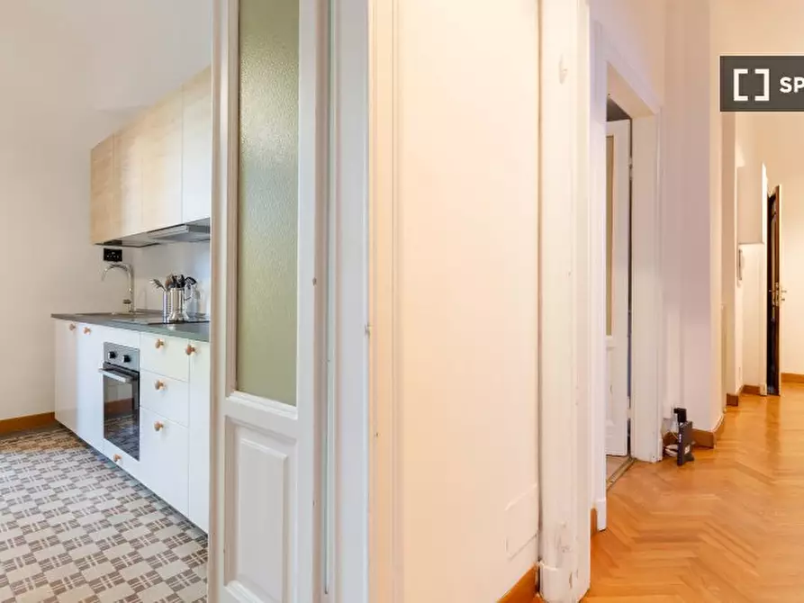 Immagine 17 di Camera condivisa in affitto  in Viale Romagna a Milano