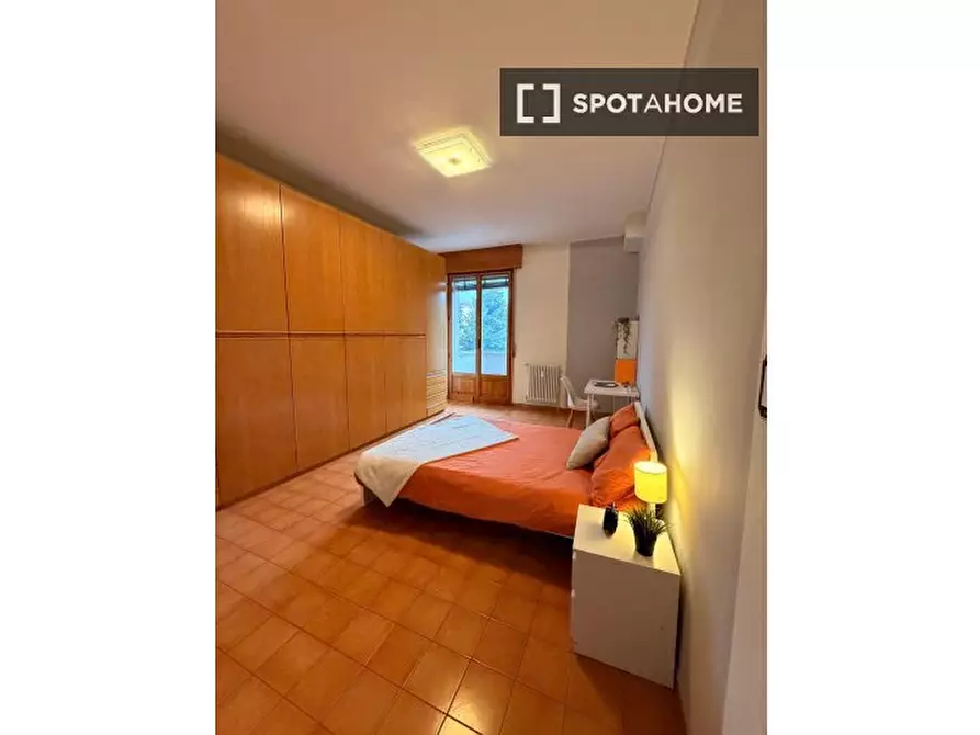 Immagine 16 di Camera condivisa in affitto  in Della Torretta a Bologna