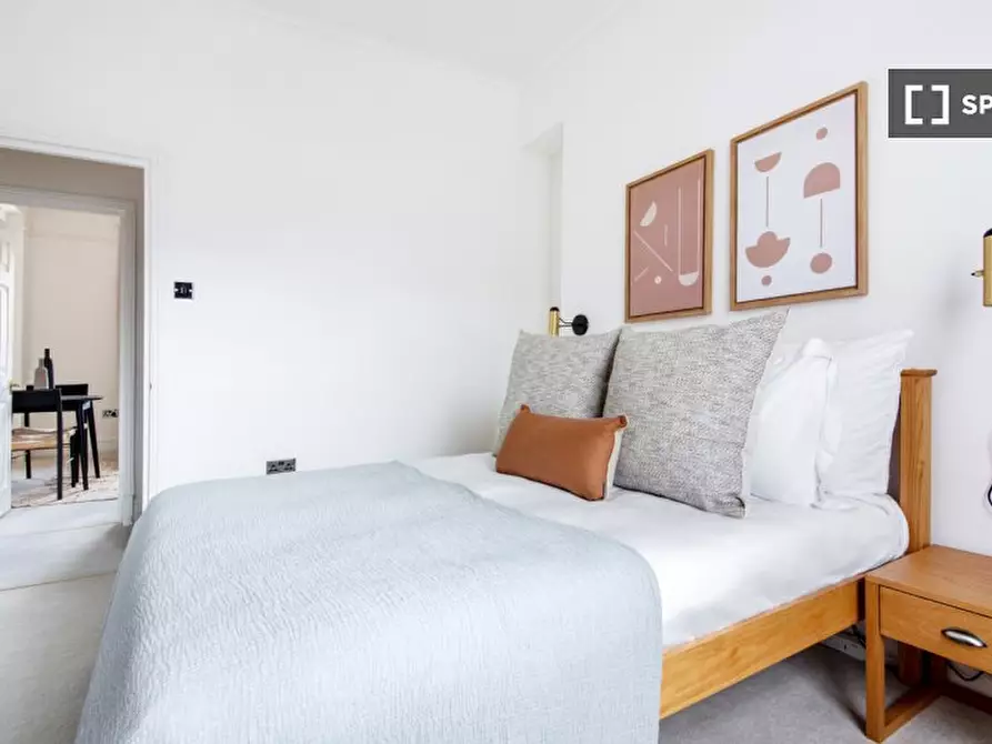 Immagine 8 di Appartamento in affitto  in Monmouth Rd a Paddington