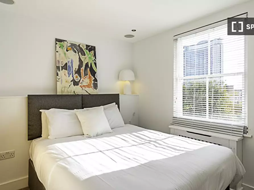 Immagine 3 di Appartamento in affitto  in -34 Philbeach Gardens a Kensington