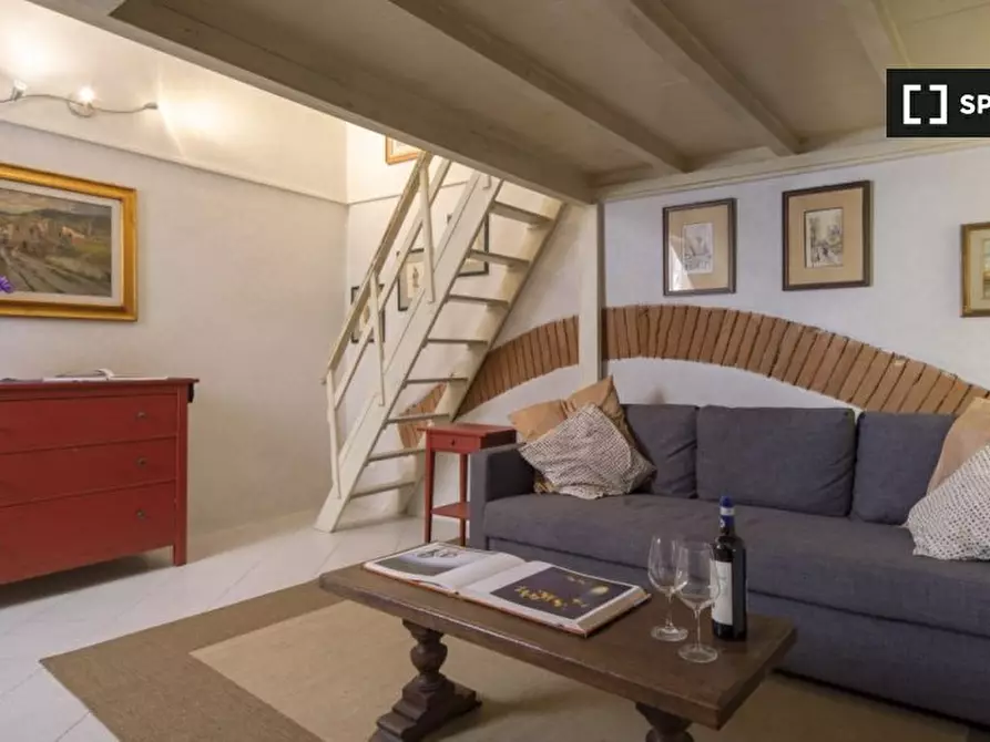 Immagine 7 di Appartamento in affitto  in Via dei Vellutini a Firenze