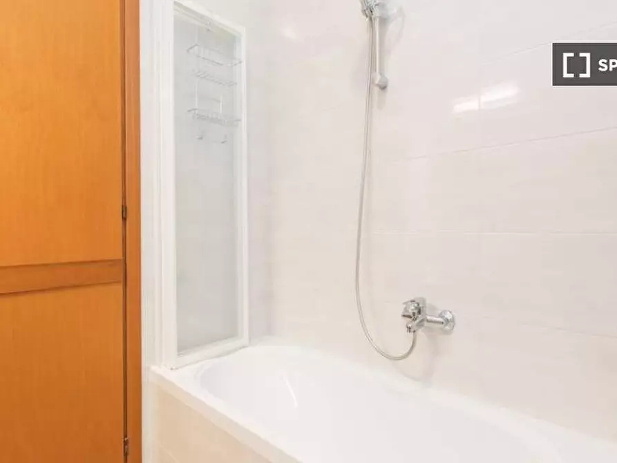 Immagine 19 di Camera condivisa in affitto  in Via dei Missaglia a Milano