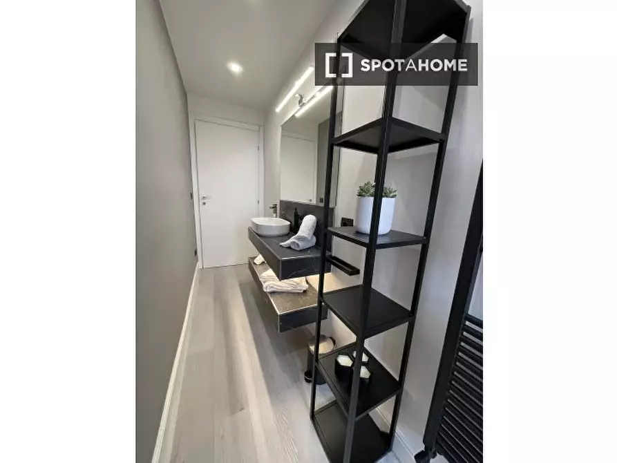 Immagine 10 di Appartamento in affitto  in Via Senese a Firenze