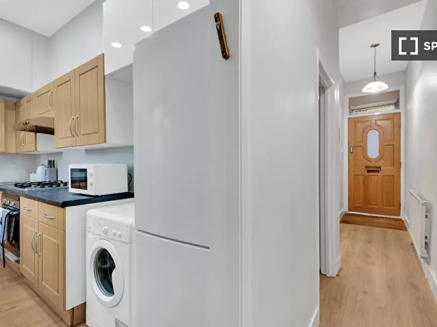 Immagine 12 di Appartamento in affitto  in Castlewood Rd a Hackney