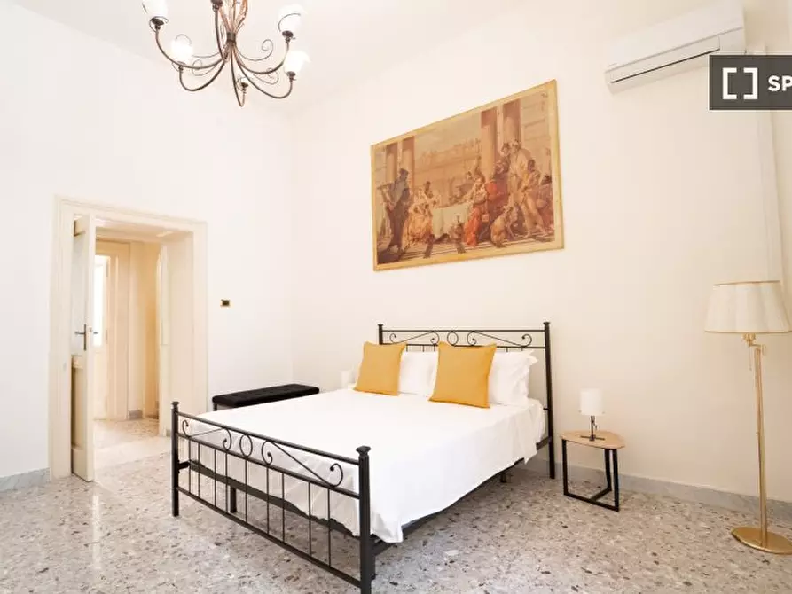 Immagine 10 di Appartamento in affitto  in Via Arte della Lana a Napoli