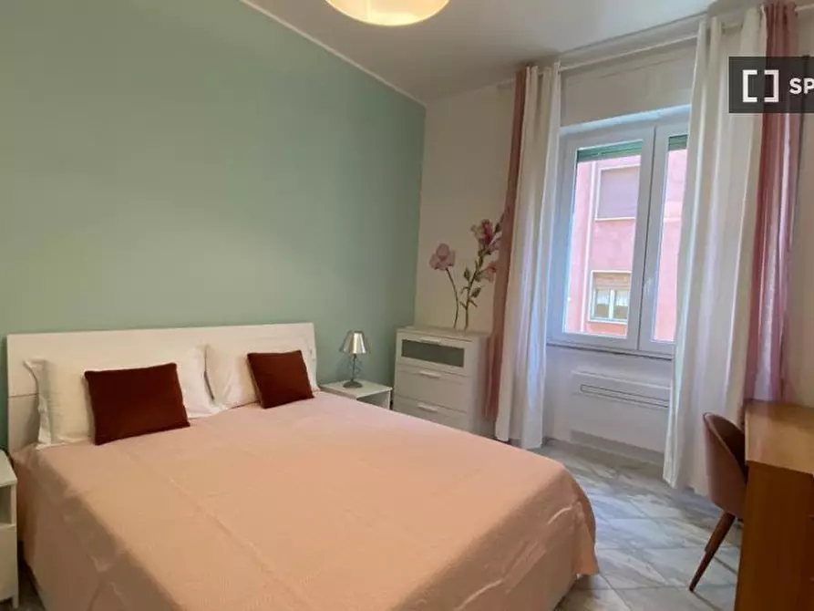 Immagine 12 di Camera condivisa in affitto  in Via Norico a Roma