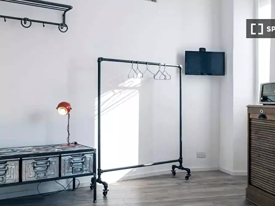 Immagine 10 di Appartamento in affitto  in Via delle Fornaci a Roma