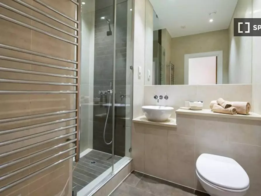Immagine 4 di Appartamento in affitto  in Upper Richmond Rd a Wandsworth