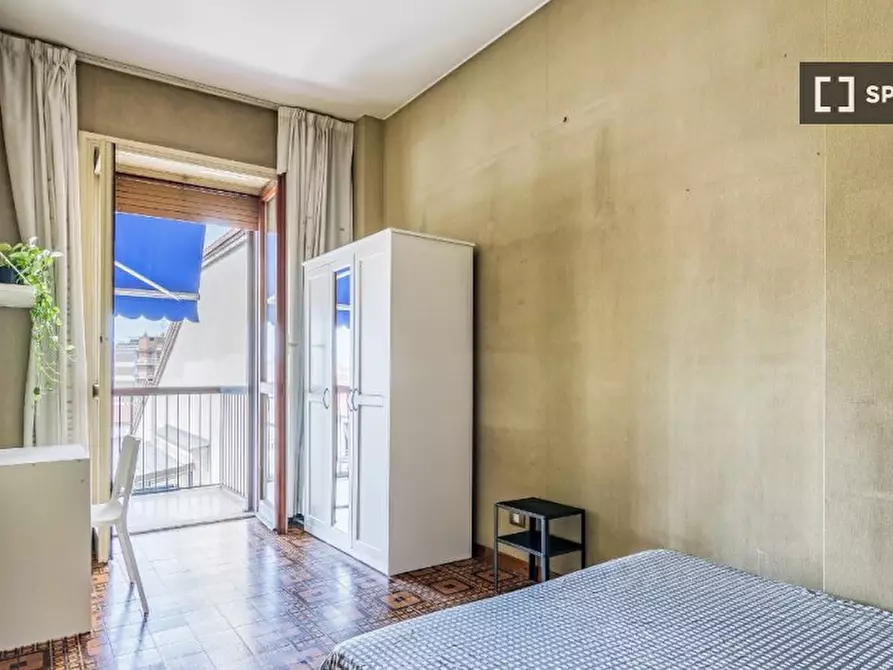 Immagine 4 di Camera condivisa in affitto  in Viale Gran Sasso a Milano