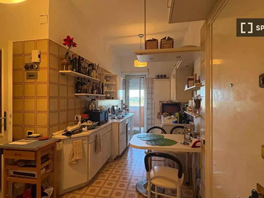 Immagine 3 di Camera condivisa in affitto  in Via Romeo Rodriguez Pereira a Roma