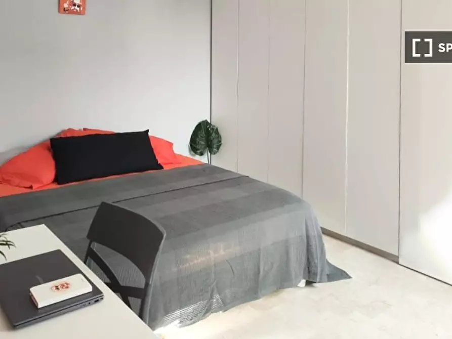 Immagine 10 di Camera condivisa in affitto  in Della Barca a Bologna