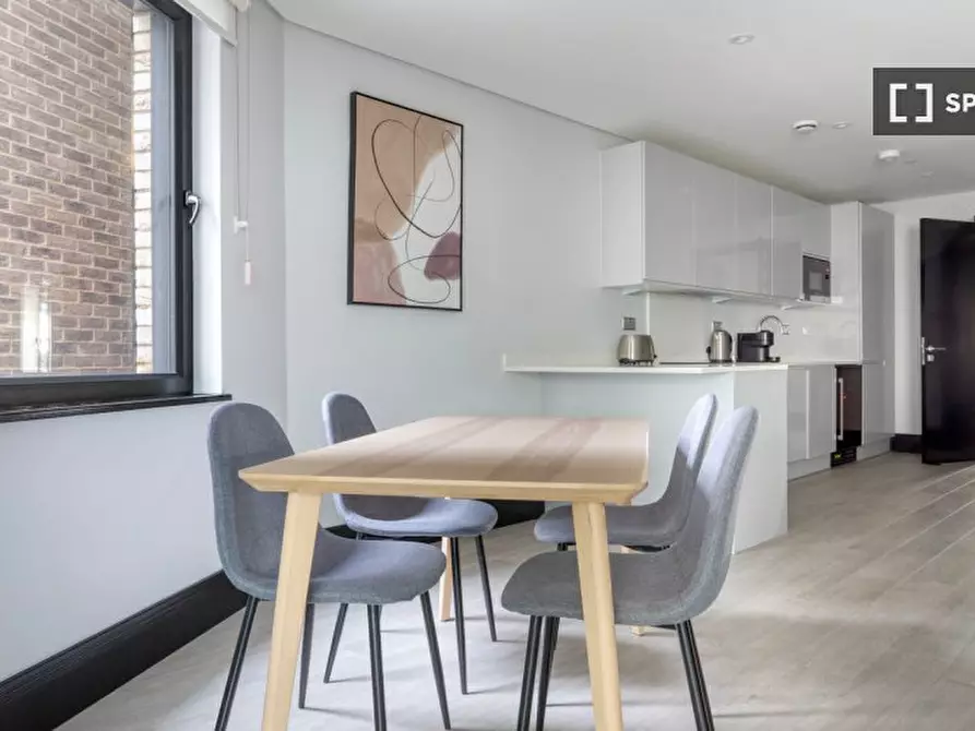 Immagine 4 di Appartamento in affitto  in Buckle St a Poplar
