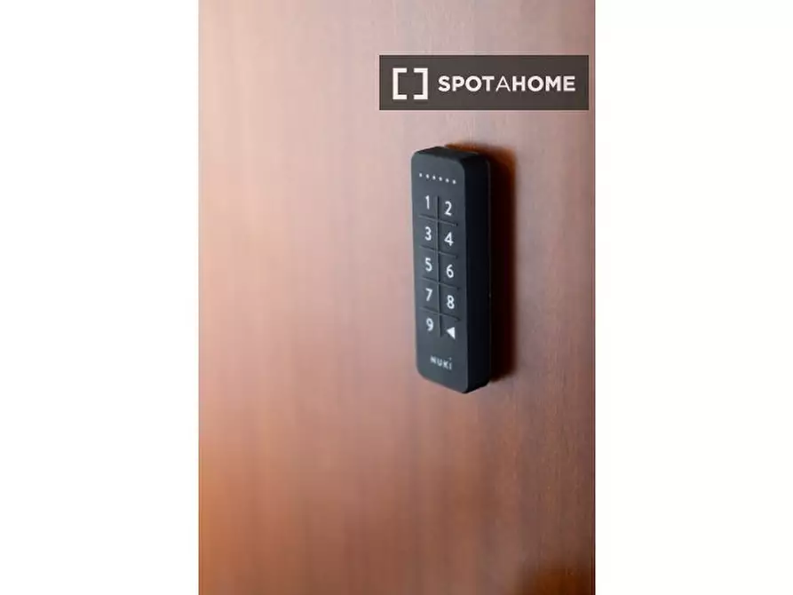 Immagine 17 di Ufficio in affitto  in Via Belvedere a Bologna