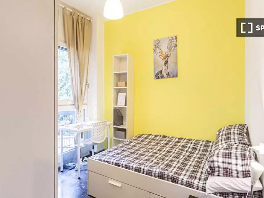 Immagine 1 di Camera condivisa in affitto  in Corso Vercelli a Milano