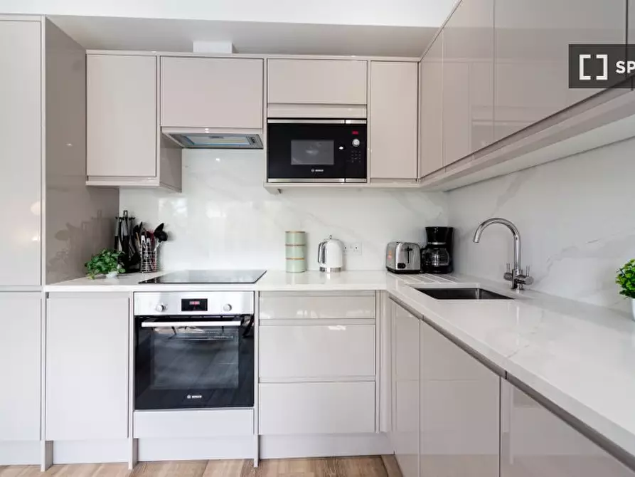 Immagine 5 di Appartamento in affitto  in Sussex Gardens a Paddington