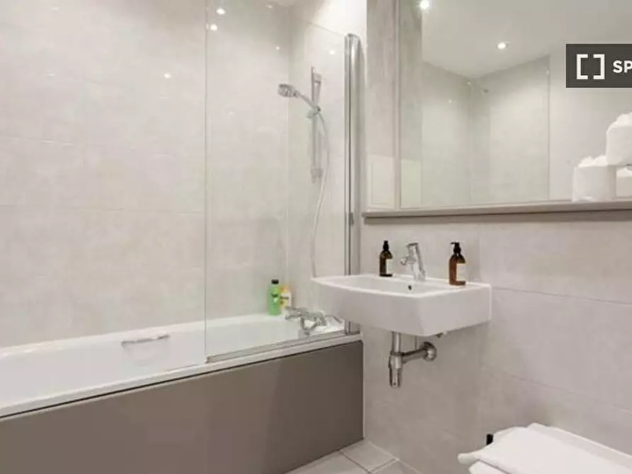 Immagine 4 di Appartamento in affitto  in Lovelace St a Hackney