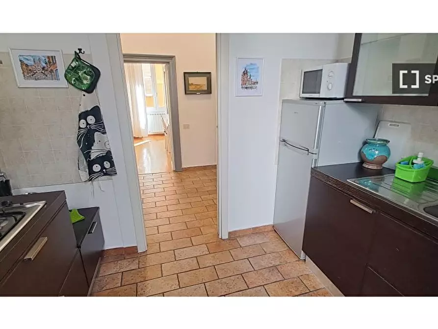 Immagine 13 di Appartamento in affitto  in Via della Croce a Roma