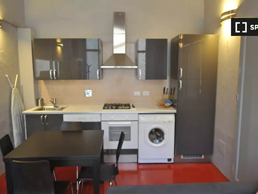 Immagine 4 di Appartamento in affitto  in Lungarno Amerigo Vespucci a Firenze