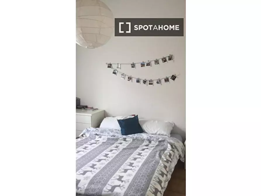 Immagine 4 di Camera condivisa in affitto  in Via Santa Croce a Bologna