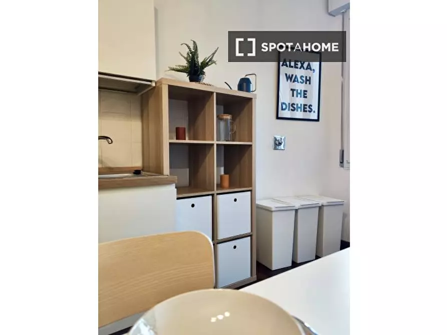 Immagine 2 di Camera condivisa in affitto  in Bellaria a Bologna