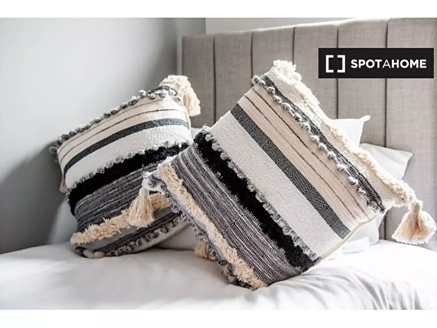 Immagine 8 di Ufficio in affitto  in Flat 32-34 Swinton StLondon WC1X 9NX a Camden Town