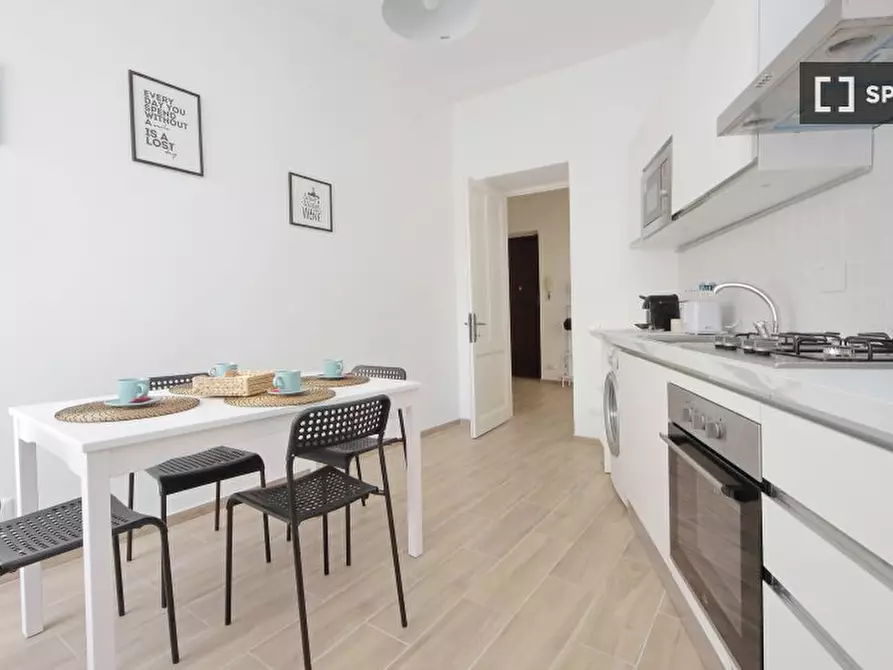 Immagine 10 di Appartamento in affitto  in Via Lorenzo il Magnifico a Roma