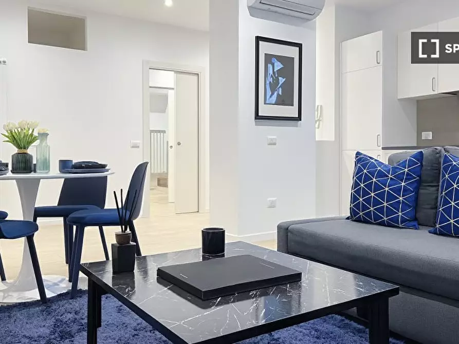 Immagine 3 di Appartamento in affitto  in Viale Legioni Romane a Milano