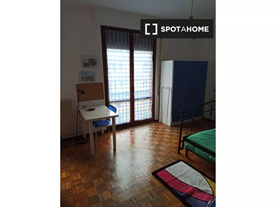 Immagine 3 di Camera condivisa in affitto  in Via del Beato Egidio a Perugia