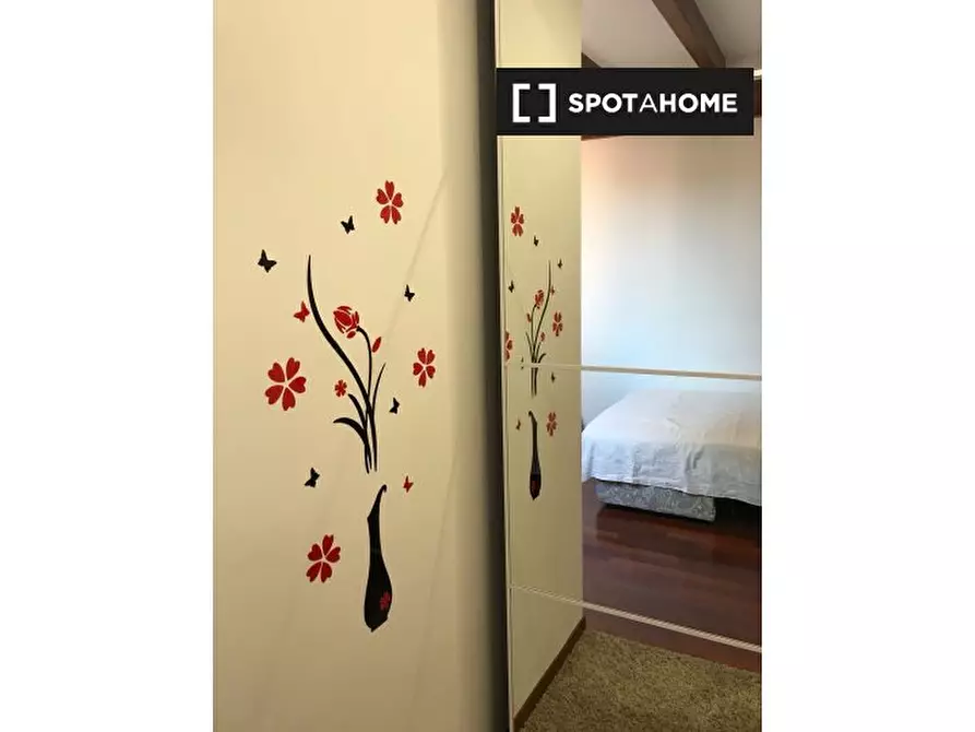 Immagine 3 di Camera condivisa in affitto  in Via Bartolomeo Ramenghi a Bologna