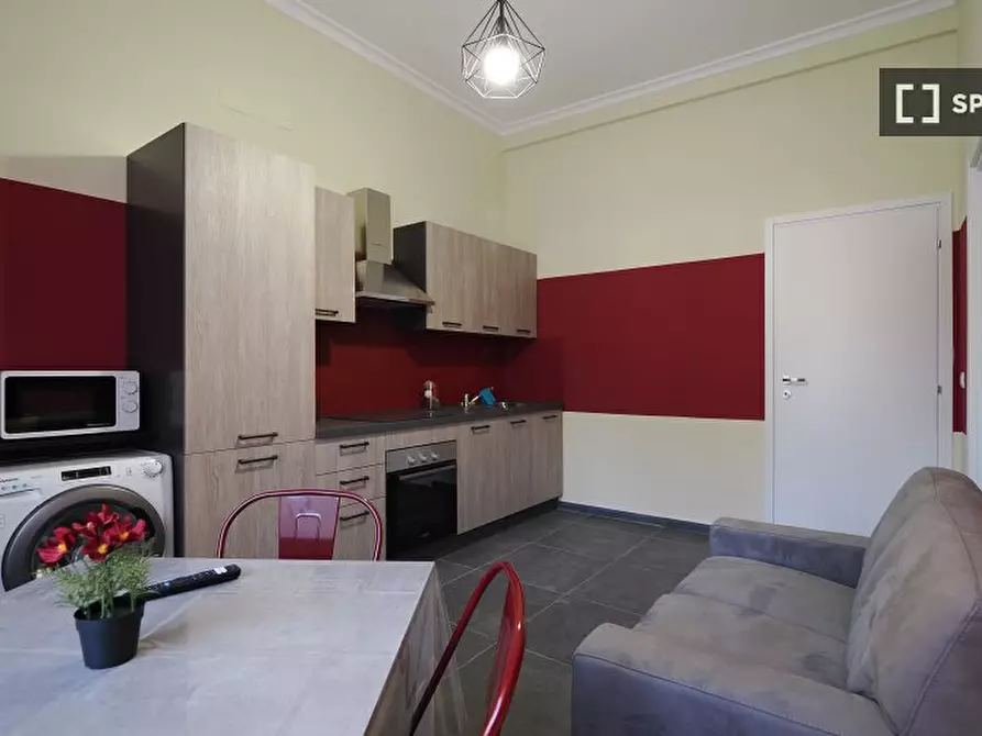 Immagine 10 di Camera condivisa in affitto  in Corso Peschiera a Torino