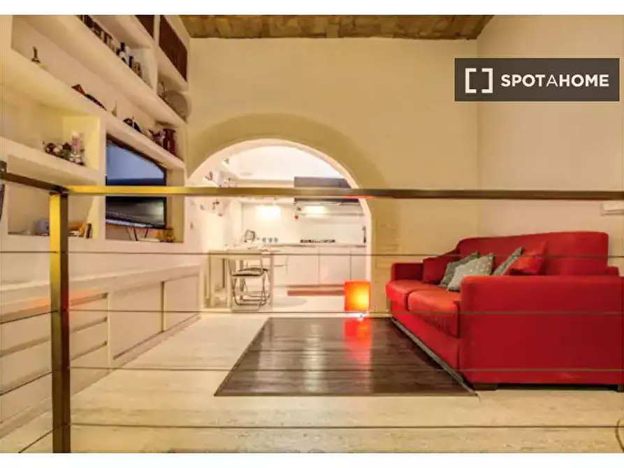 Immagine 1 di Appartamento in affitto  in Via dei Soldati a Roma