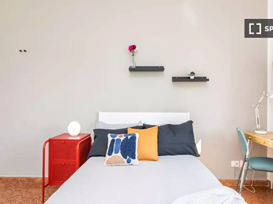 Immagine 1 di Camera condivisa in affitto  in Via Arcivescovo Romilli a Milano