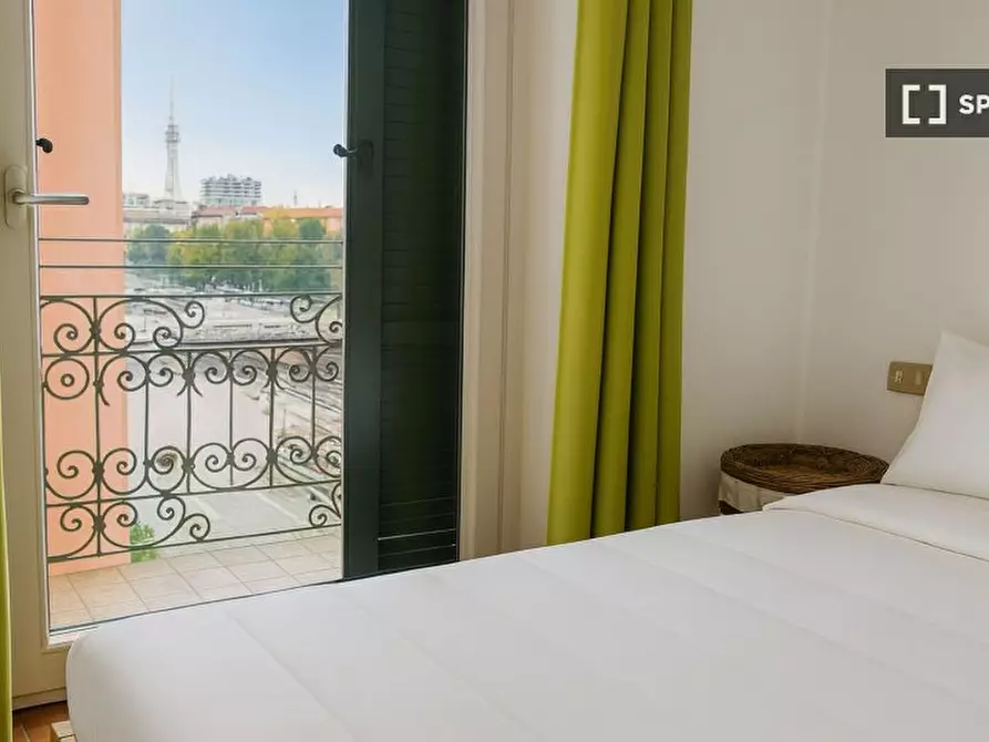 Immagine 17 di Appartamento in affitto  in Via G. Leopardi a Milano