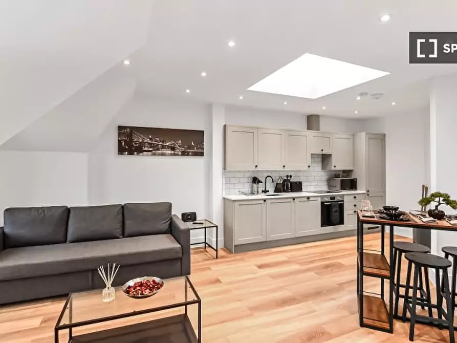 Immagine 4 di Appartamento in affitto  in Vincent Rd a Croydon
