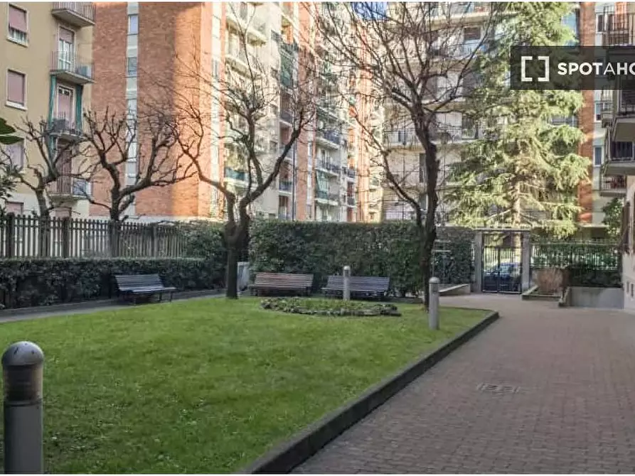 Immagine 12 di Appartamento in affitto  in Viale Fulvio Testi a Milano