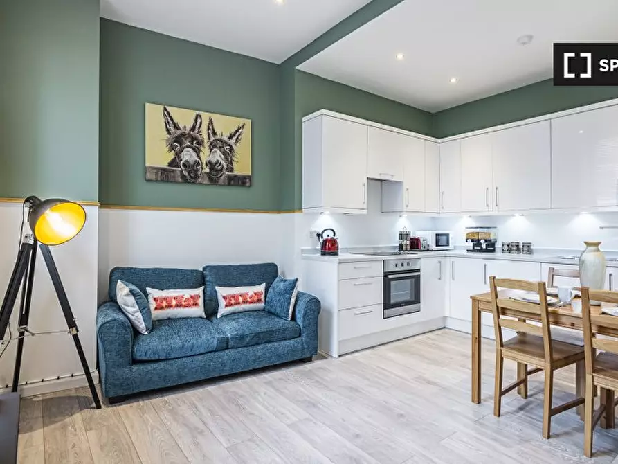 Immagine 5 di Ufficio in affitto  in Iverson Rd a Camden Town