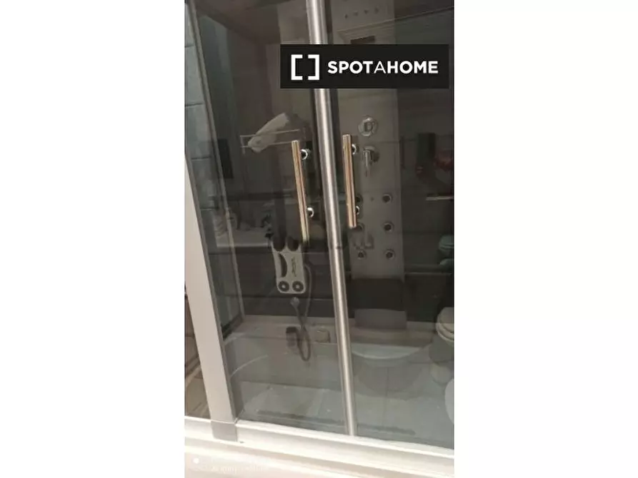 Immagine 6 di Appartamento in affitto  in Via Antonio Pane a Roma