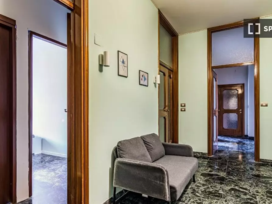 Immagine 6 di Camera condivisa in affitto  in Viale Gran Sasso a Milano