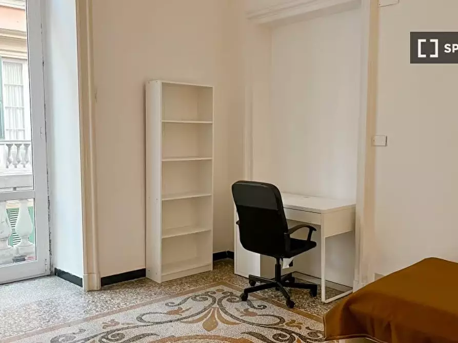 Immagine 16 di Camera condivisa in affitto  in Via Caffaro a Genova