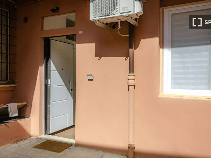 Immagine 2 di Ufficio in affitto  in Via del Borgo di San Pietro a Bologna
