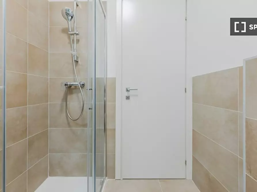 Immagine 14 di Camera condivisa in affitto  in via Agrigento a Padova