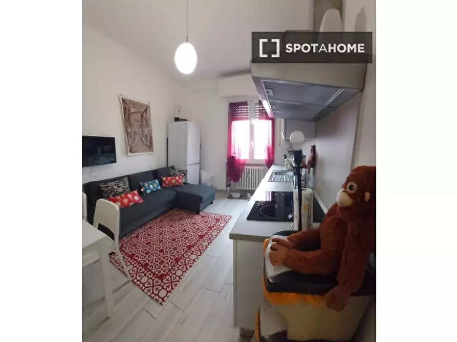 Immagine 5 di Ufficio in affitto  in Viale Cassala a Milano