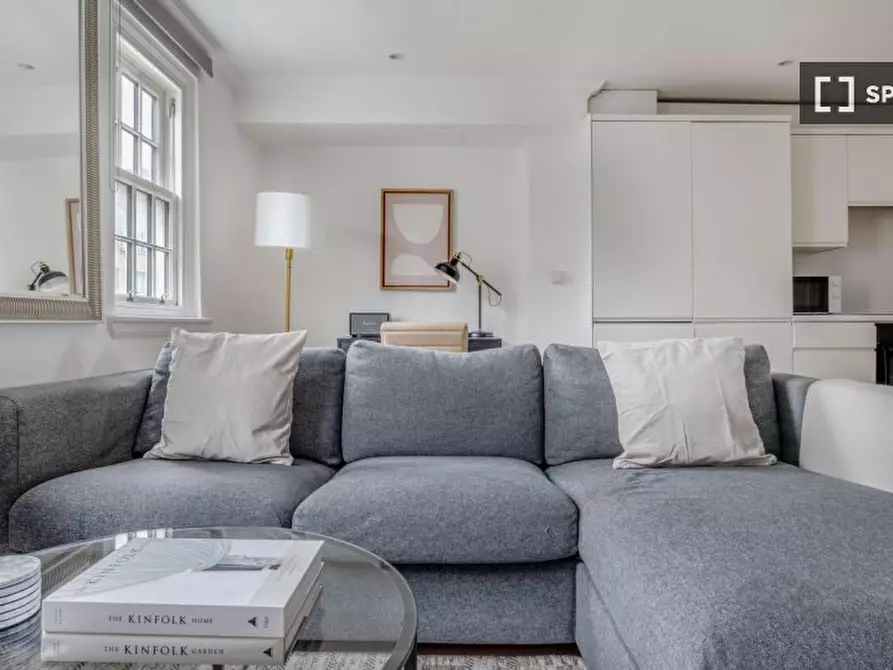 Immagine 1 di Appartamento in affitto  in Westminster Bridge Rd a Camberwell