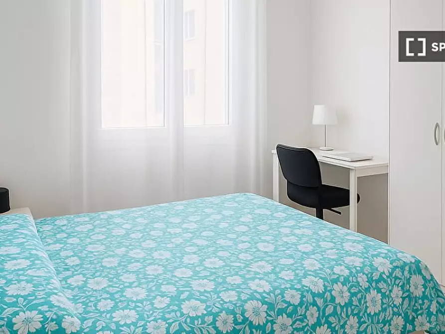 Immagine 2 di Camera condivisa in affitto  in Via Ernesto Breda a Milano