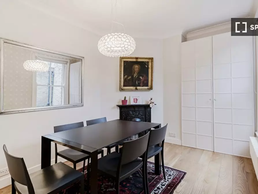 Immagine 5 di Appartamento in affitto  in Beaufort Mansions a Kensington