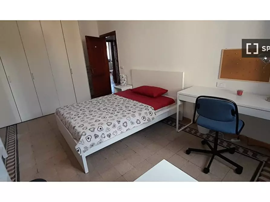 Immagine 2 di Camera condivisa in affitto  in Via Giambattista Lulli a Firenze